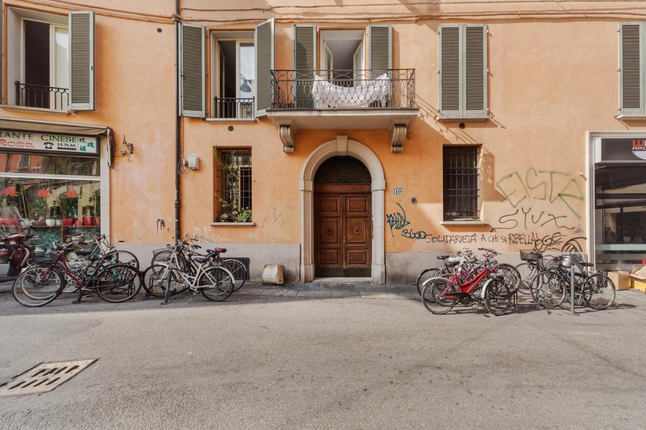University Fancy Green House Bologna Bagian luar foto